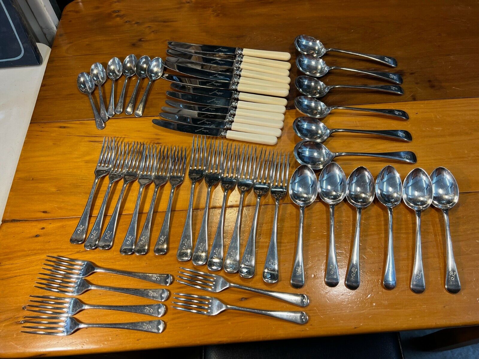 grosvenor stainless steel cutlery