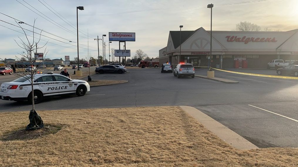 walgreens at 31st and garnett