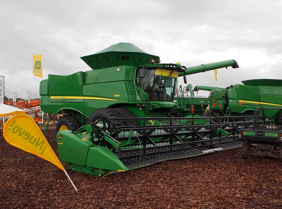 s680 john deere specs