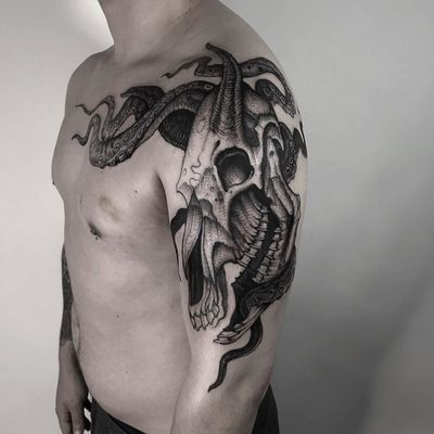 octopus shoulder tattoo