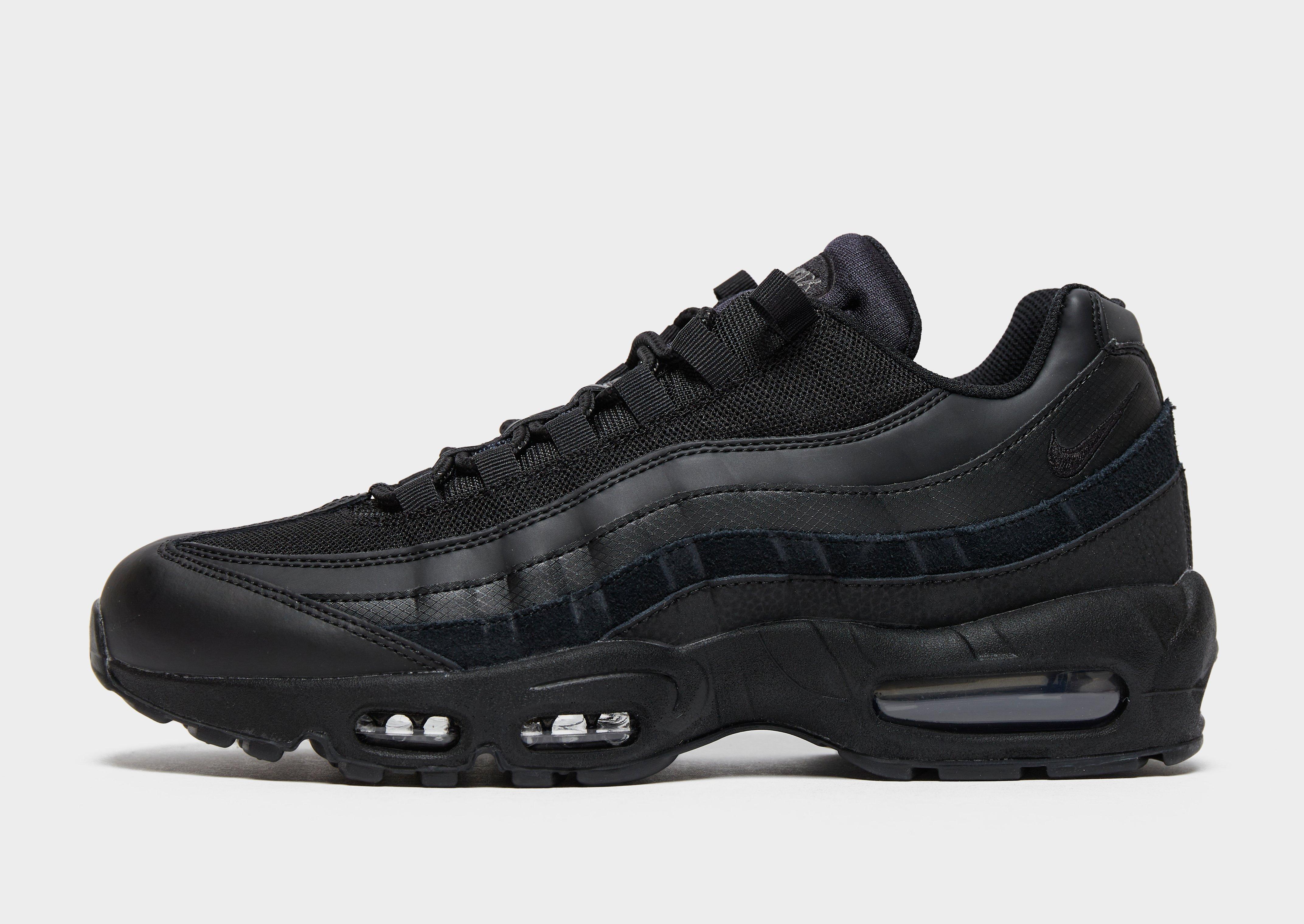 black on black air max 95