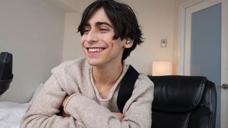 aidan gallagher 2023