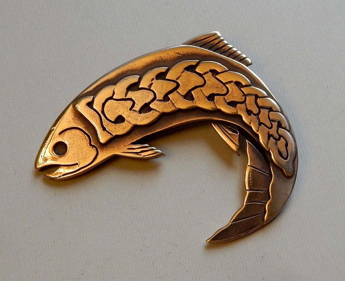 celtic salmon design