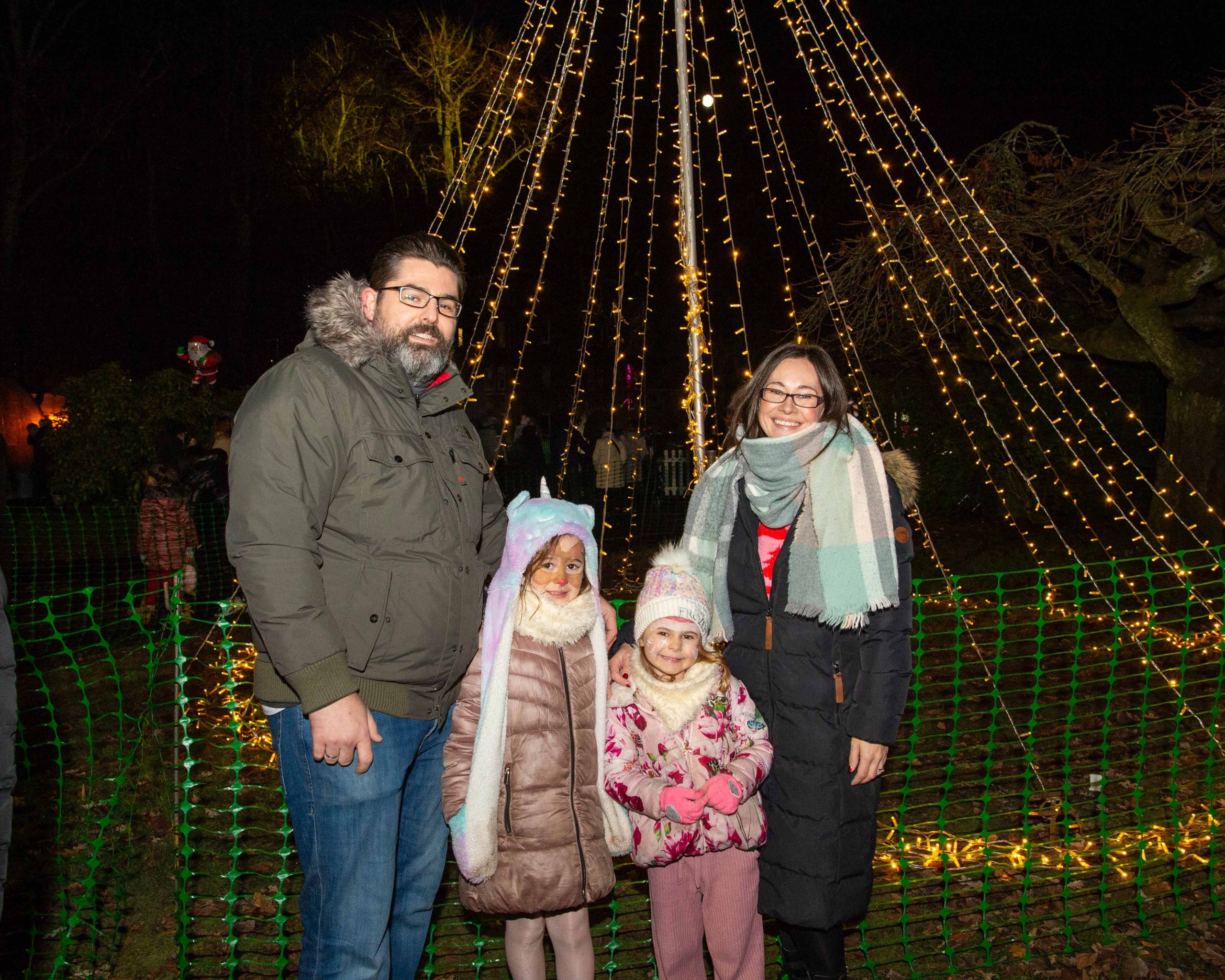 renfrew christmas lights 2023