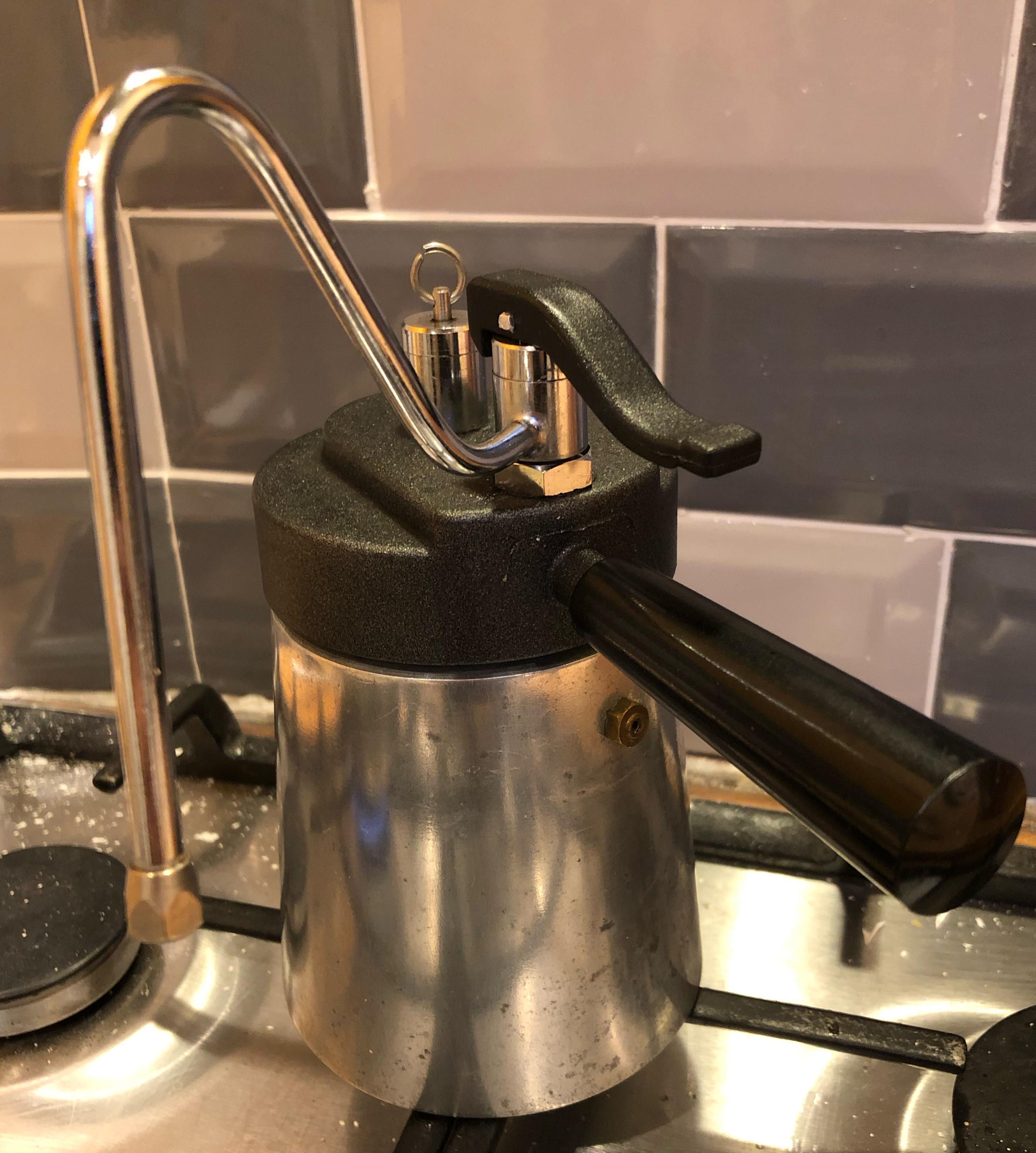 milk steamer stovetop