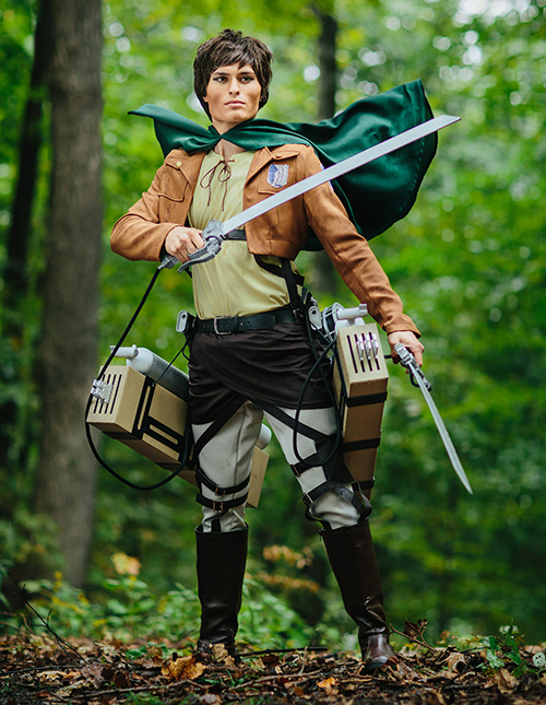 cosplay attack on titans