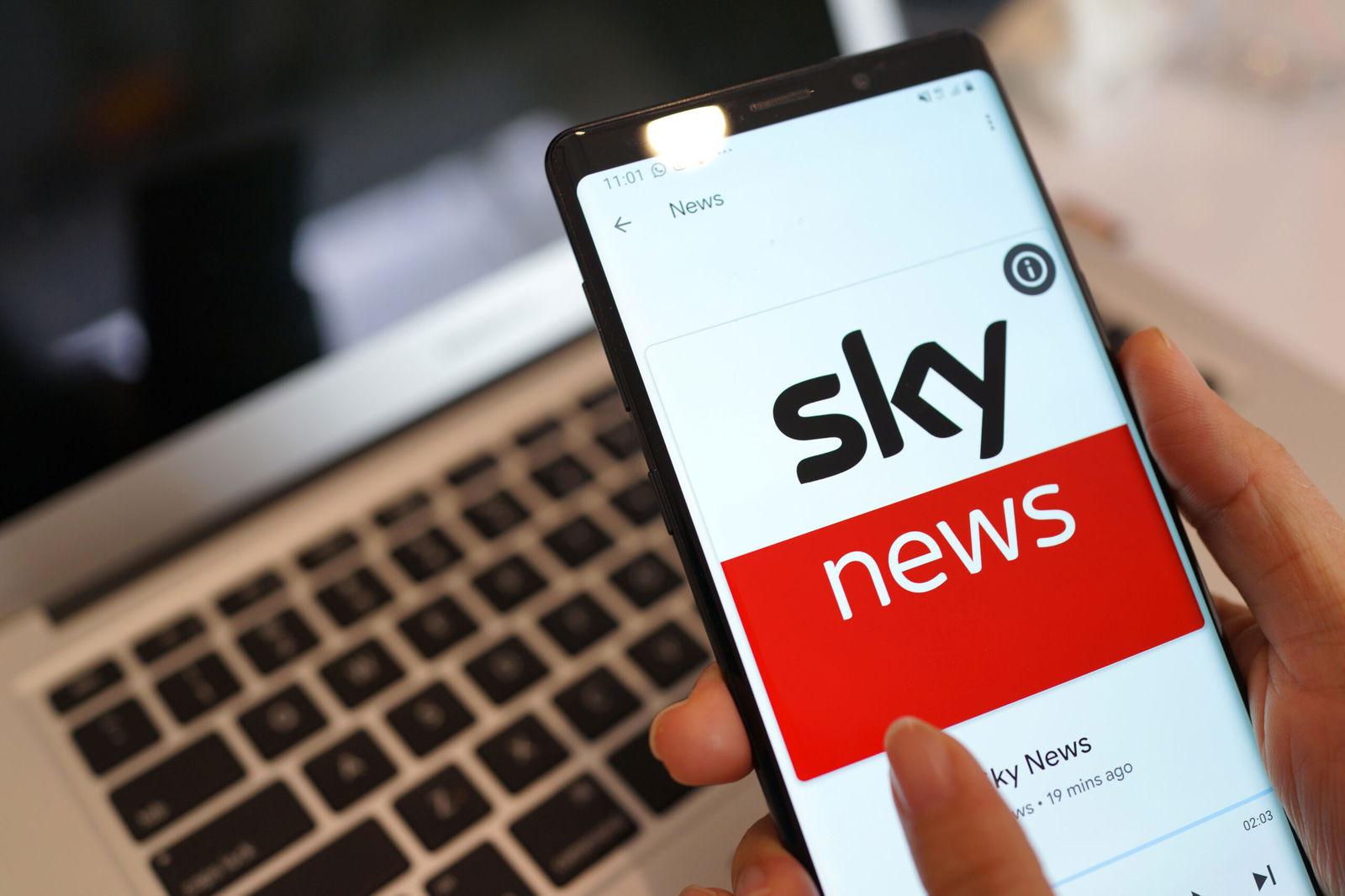 sky news contact telephone