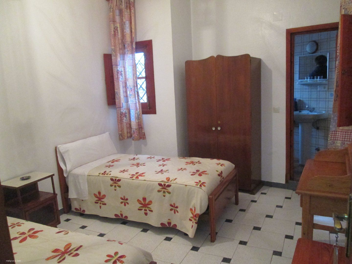 hostal la plata algeciras