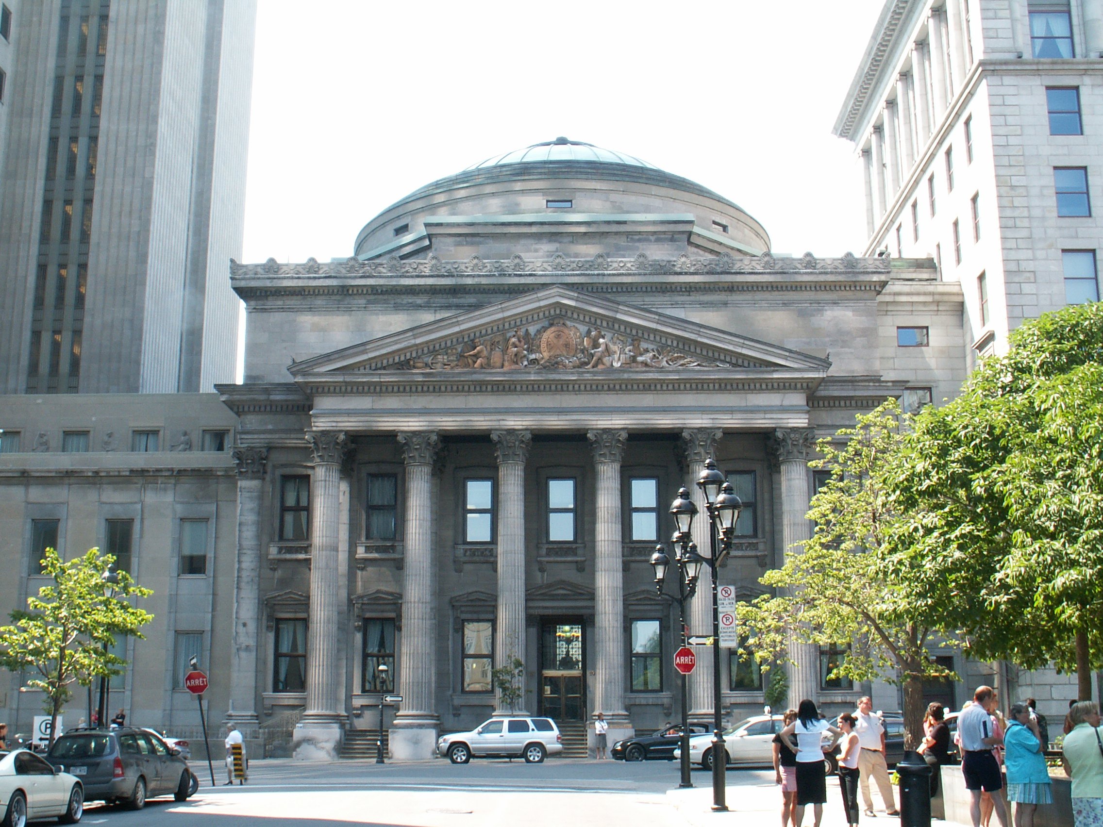 nearest bank of montreal