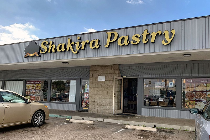 shakira pastry photos