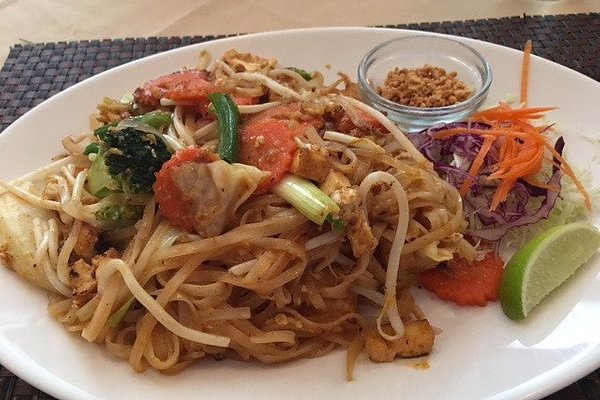 thai food near me