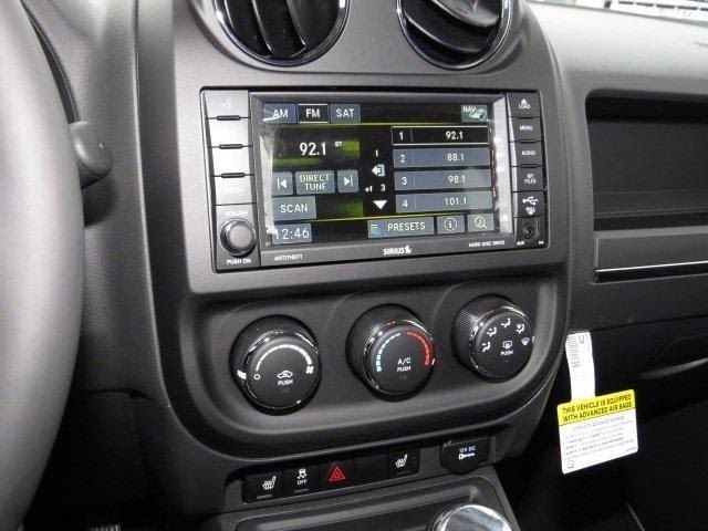 2016 jeep compass radio not working