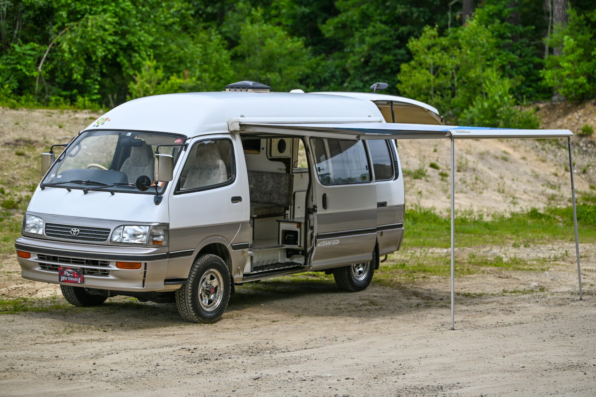 toyota hiace gl 4x4