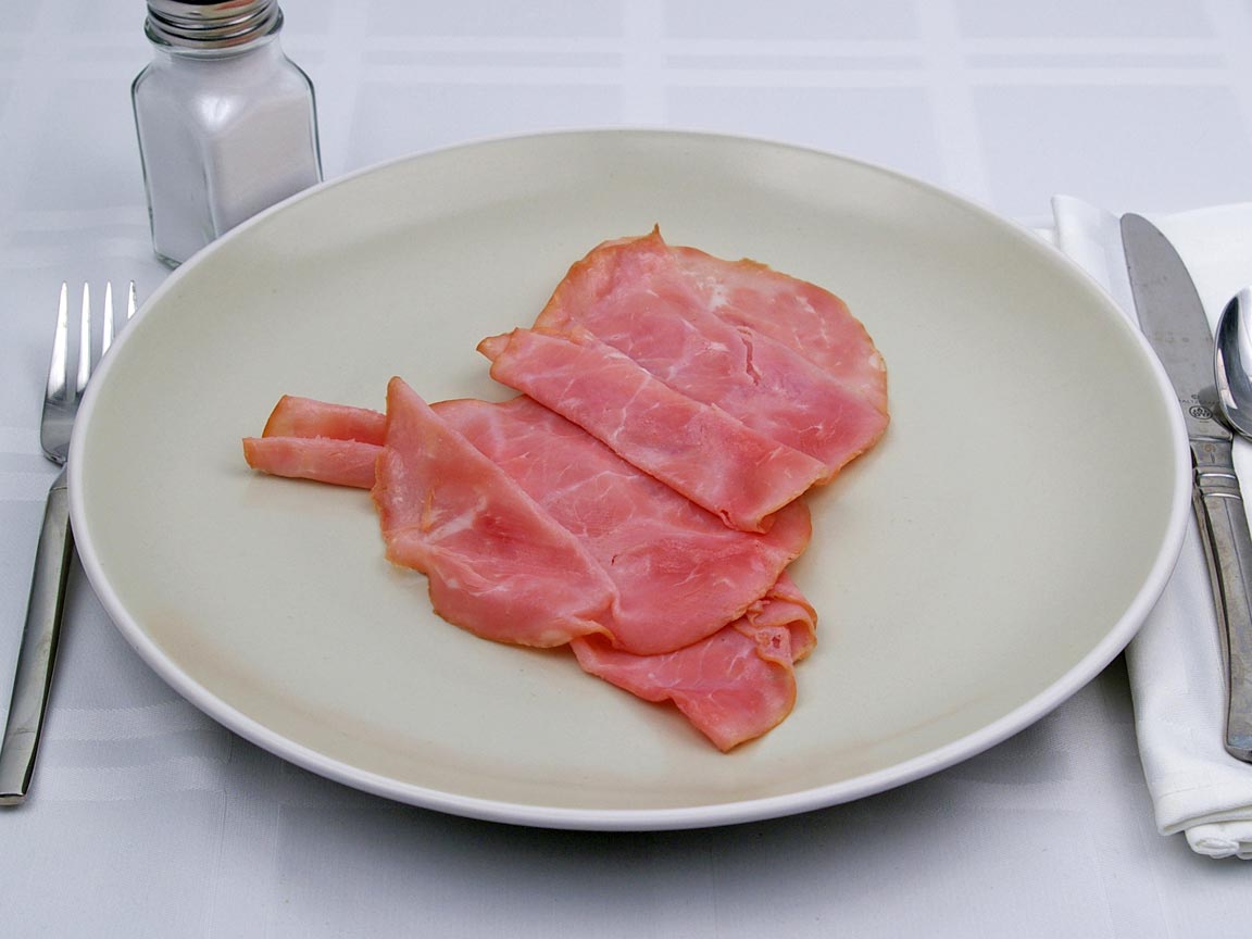 calories sliced ham