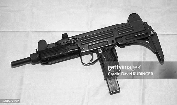 imagenes de pistolas uzi