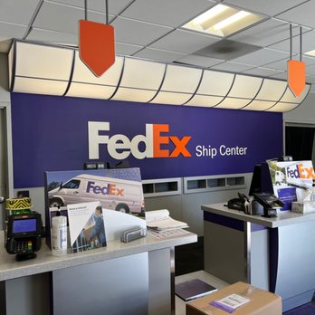 fedex ship center