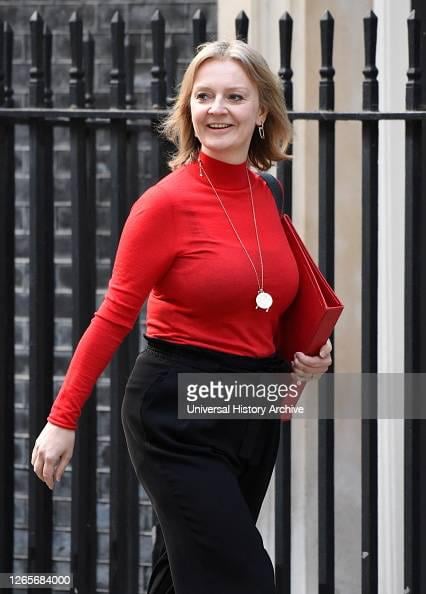 liz truss tits