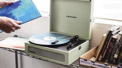 crosley record player review