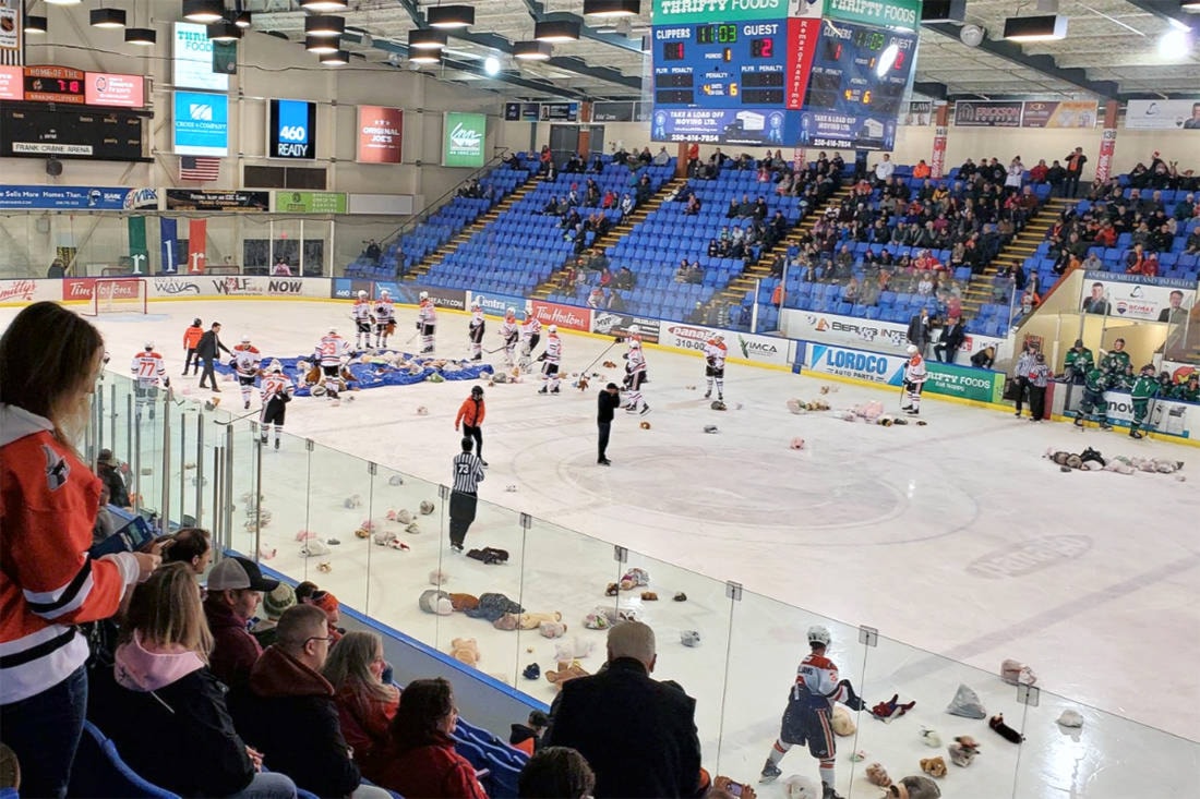 nanaimo clippers score