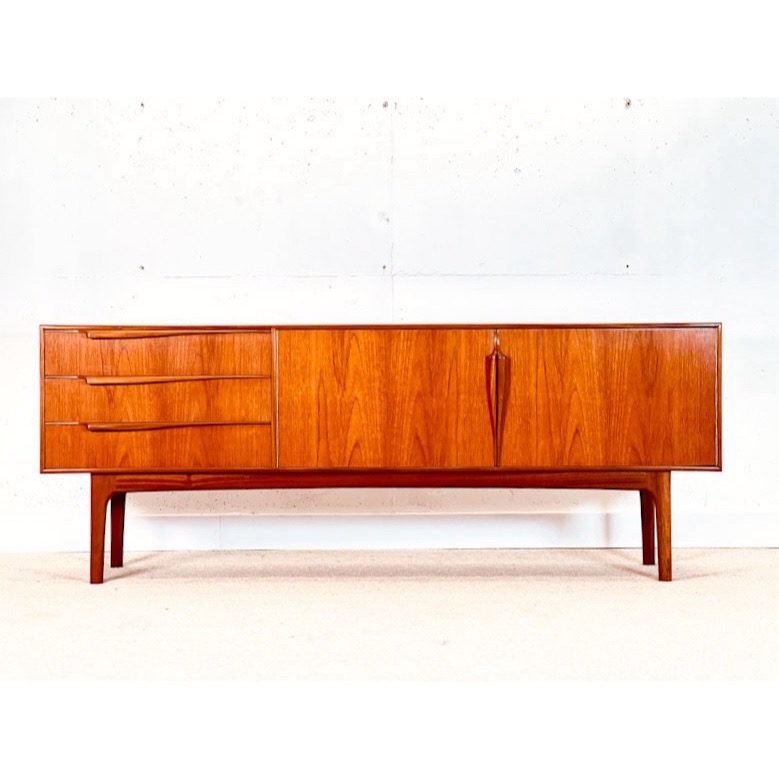 70s sideboard