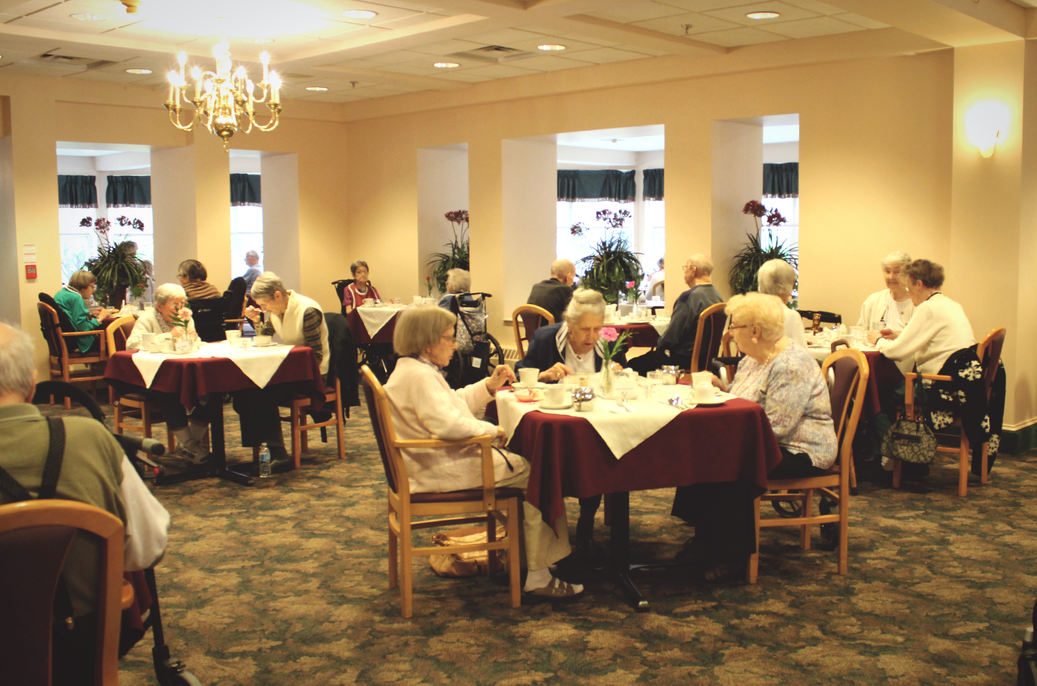 champlain manor retirement residence