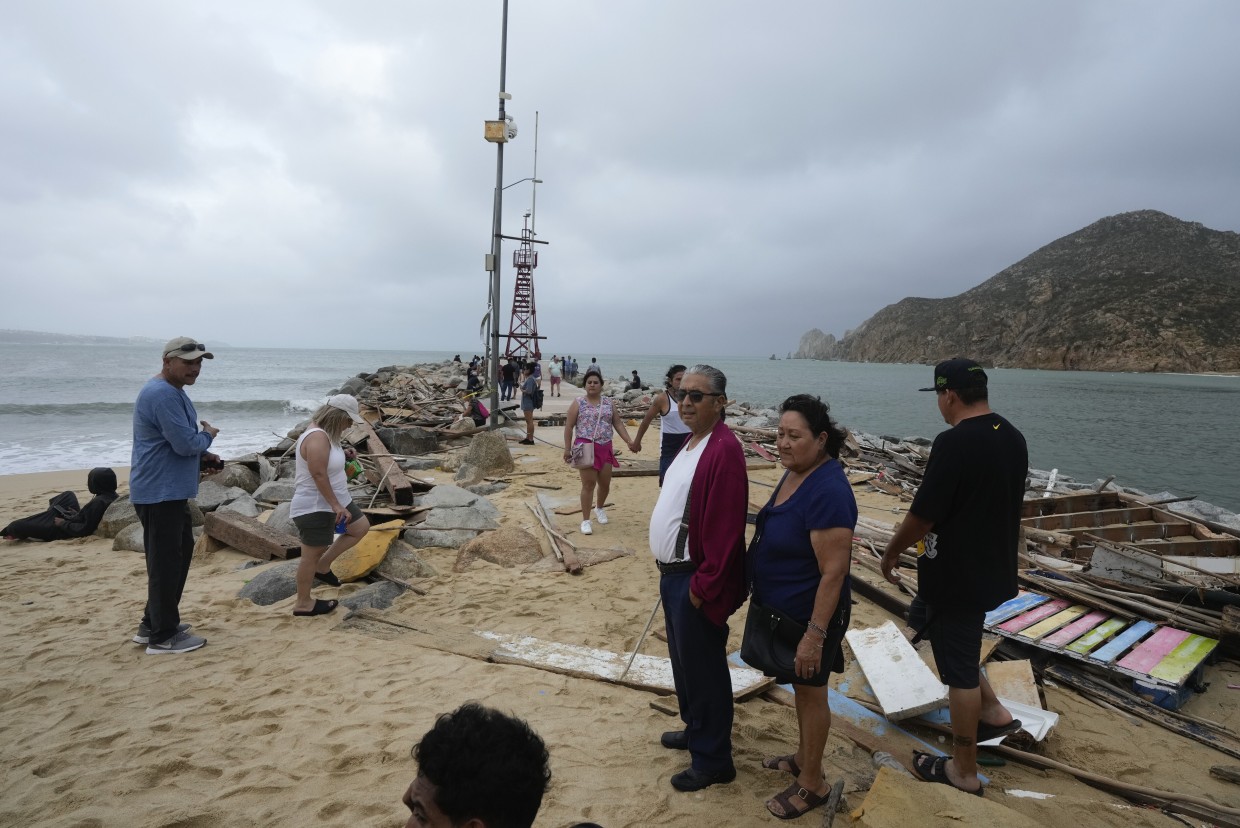 cabos san lucas hurricane