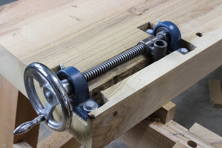 tail vise hardware