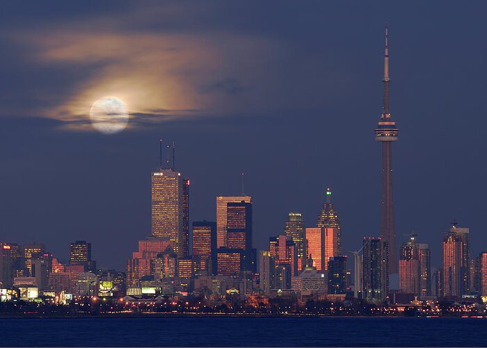 moonrise toronto today