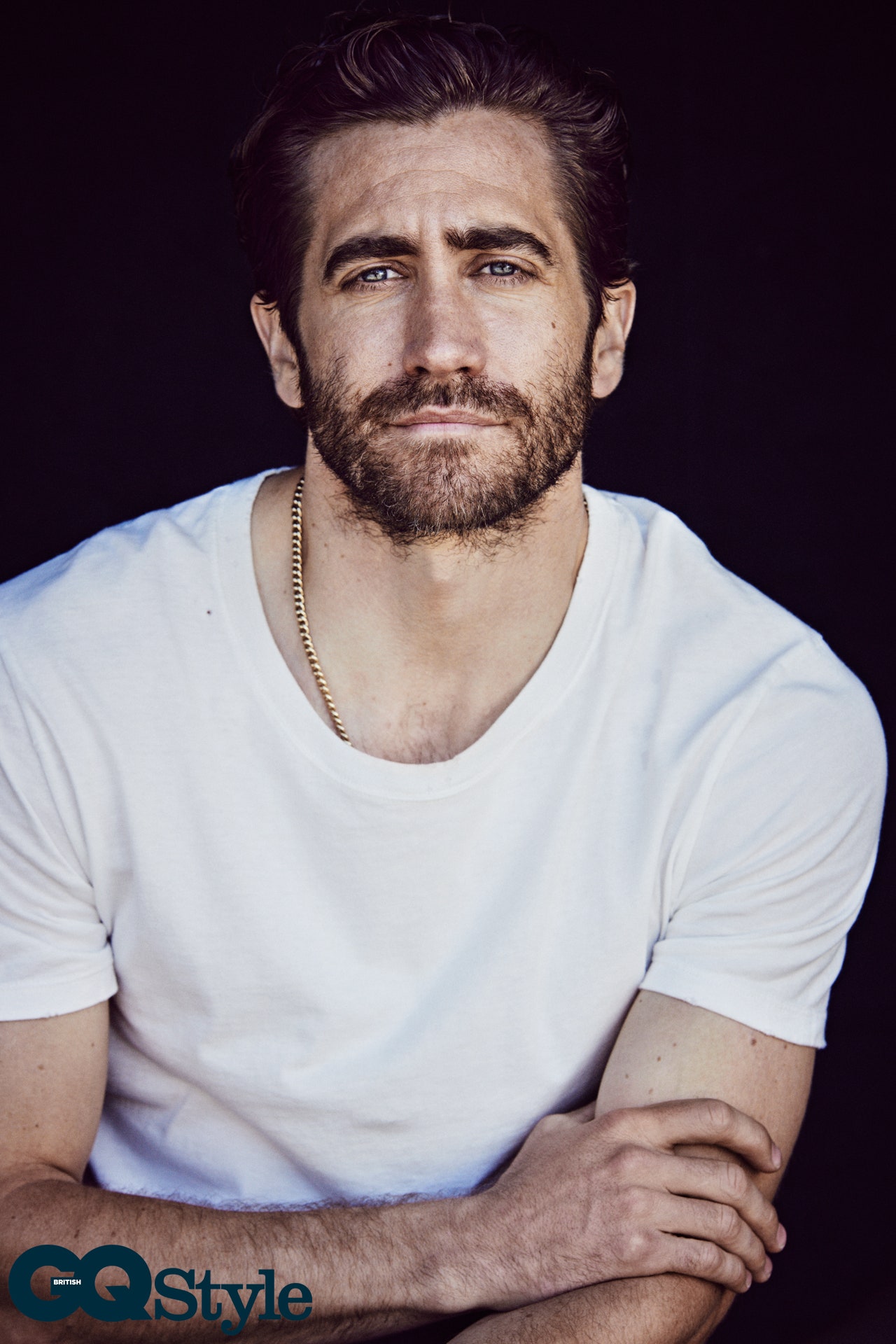 jake gyllenhaal handsome