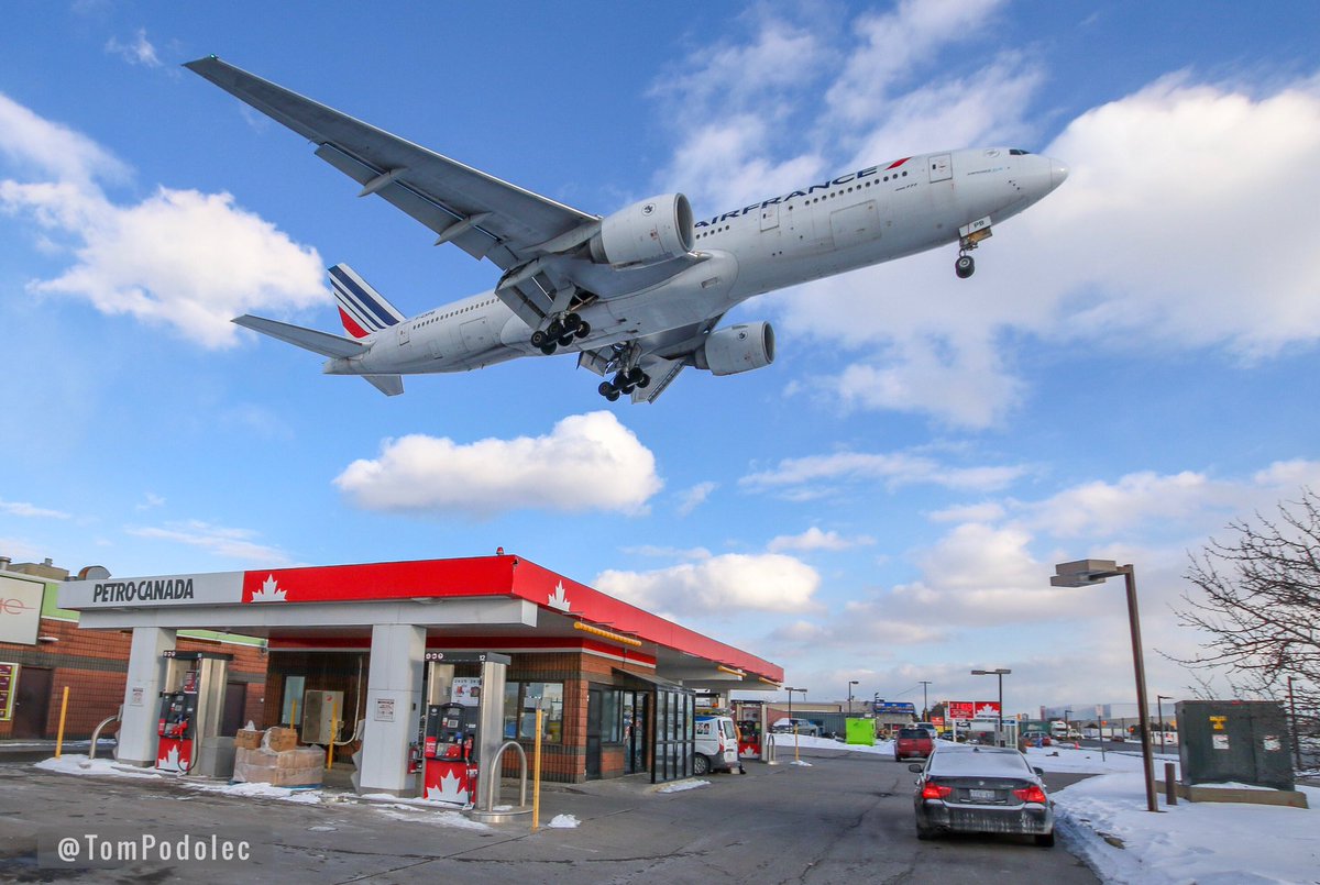 gas station near toronto pearson international airport