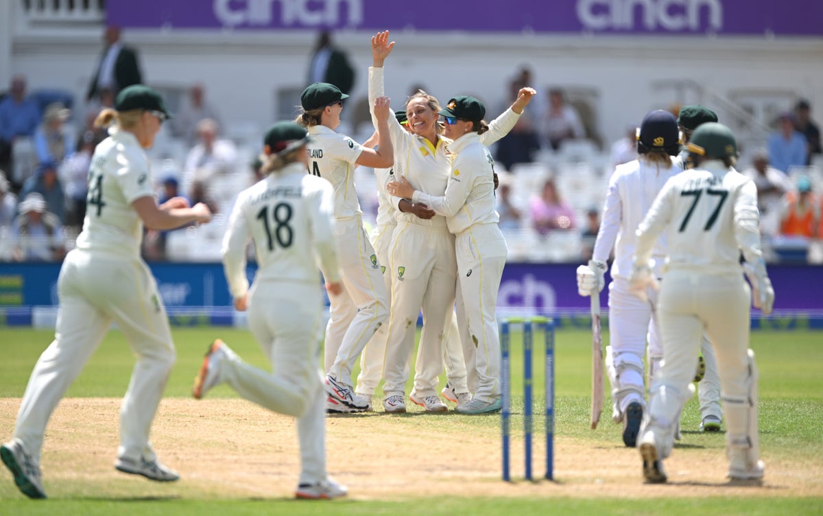 ashes live scorecard