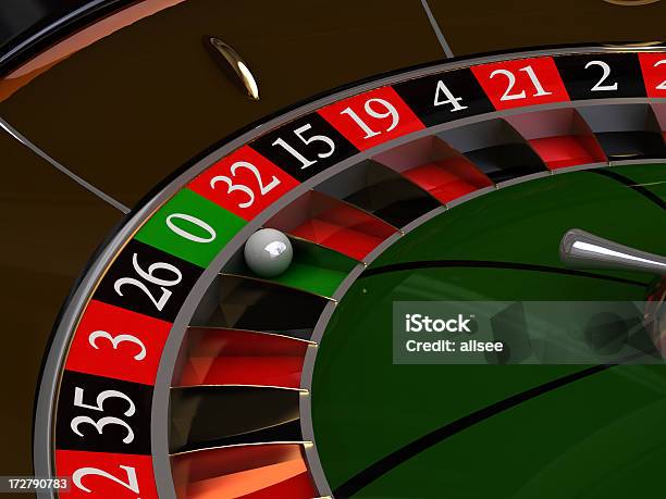 what colour is zero on a roulette wheel