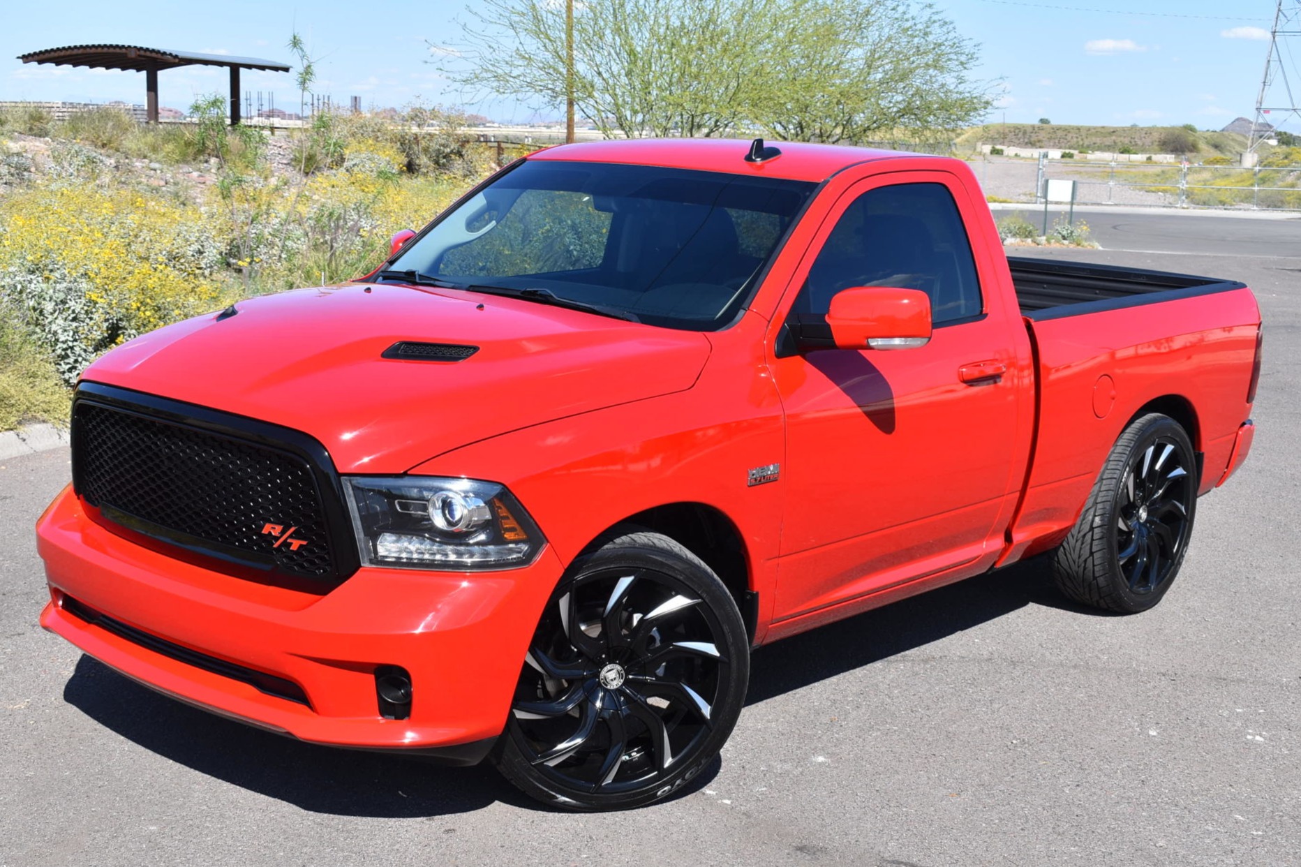 dodge hemi rt truck