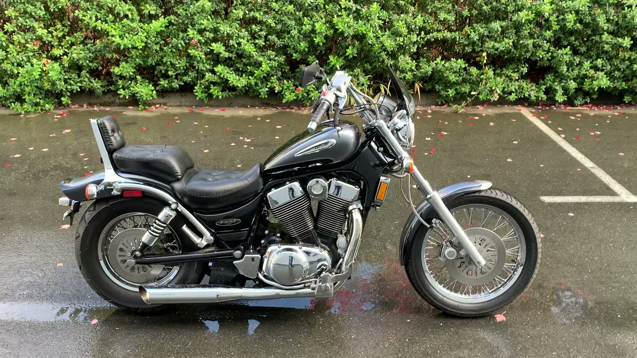 2003 suzuki intruder