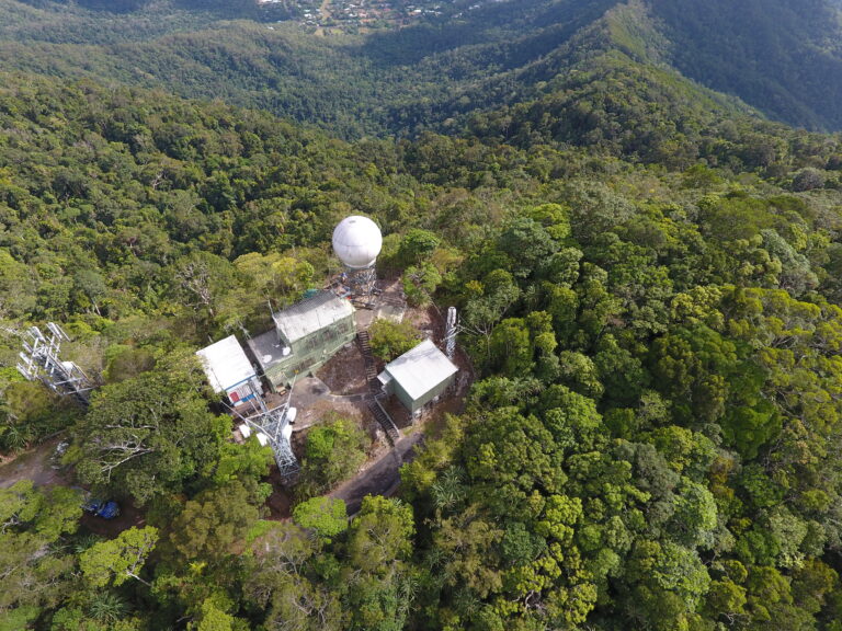 rain radar cairns