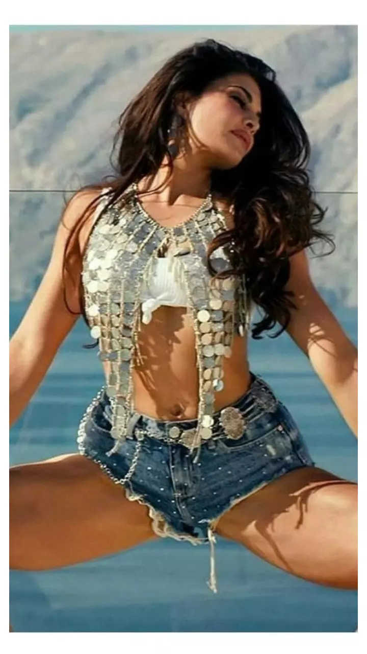 jacqueline fernandez hot