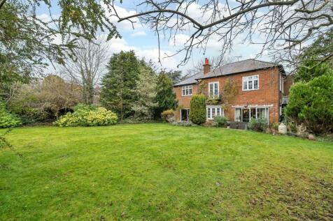 houses for sale in woodley berkshire