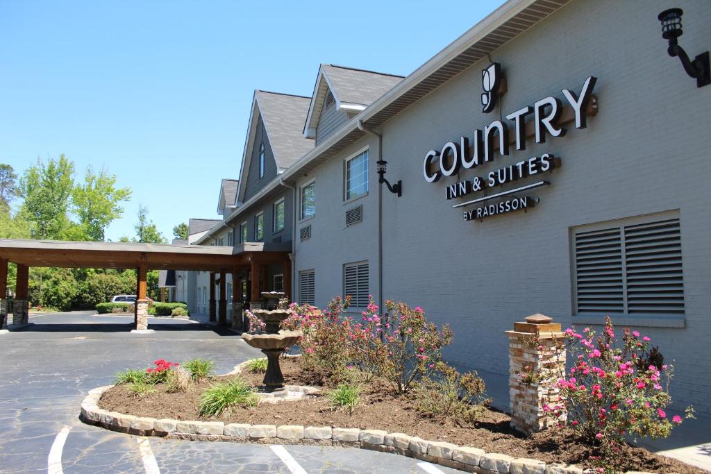 country inn and suites