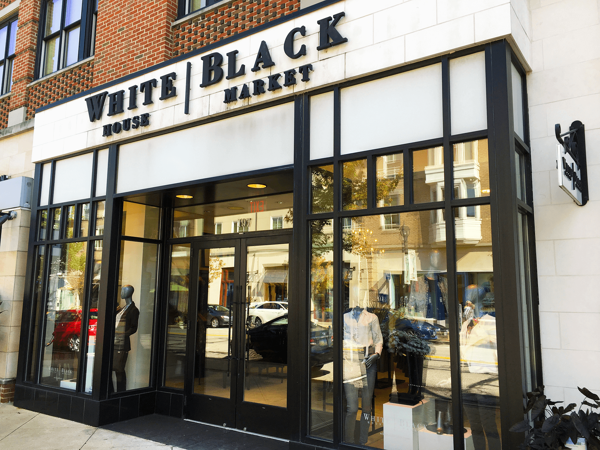 stores similar to white house black market