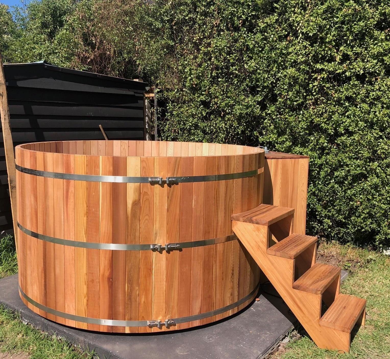 cedar hot tubs australia