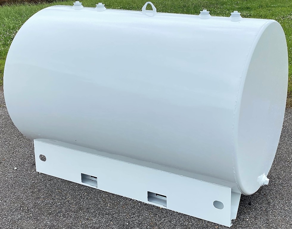 500 gallon fuel storage tank