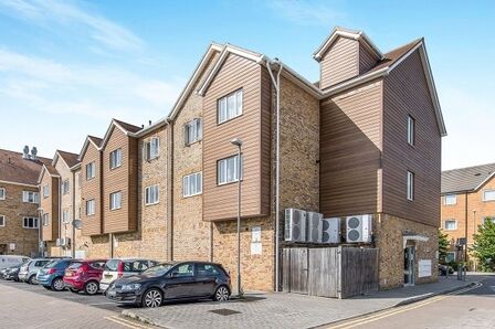 flats to let sittingbourne