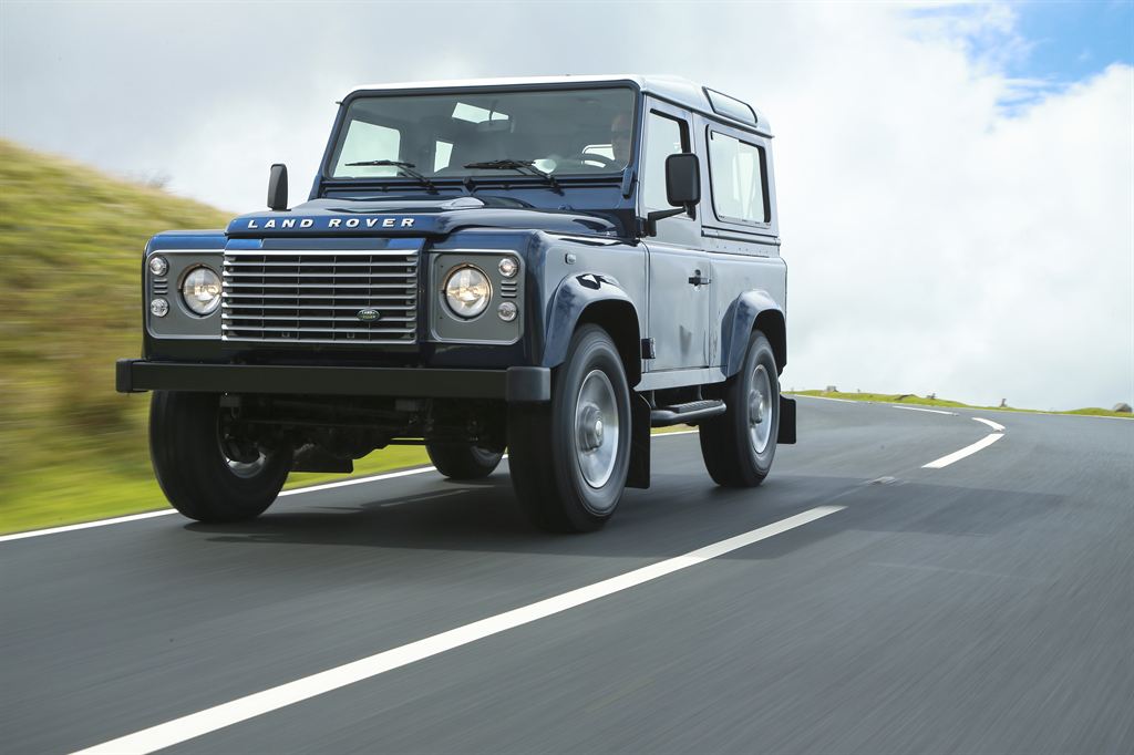 land rover defender renting