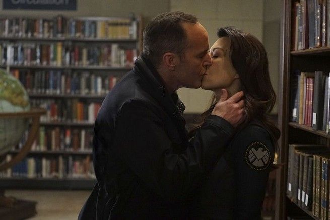 melinda may and phil coulson