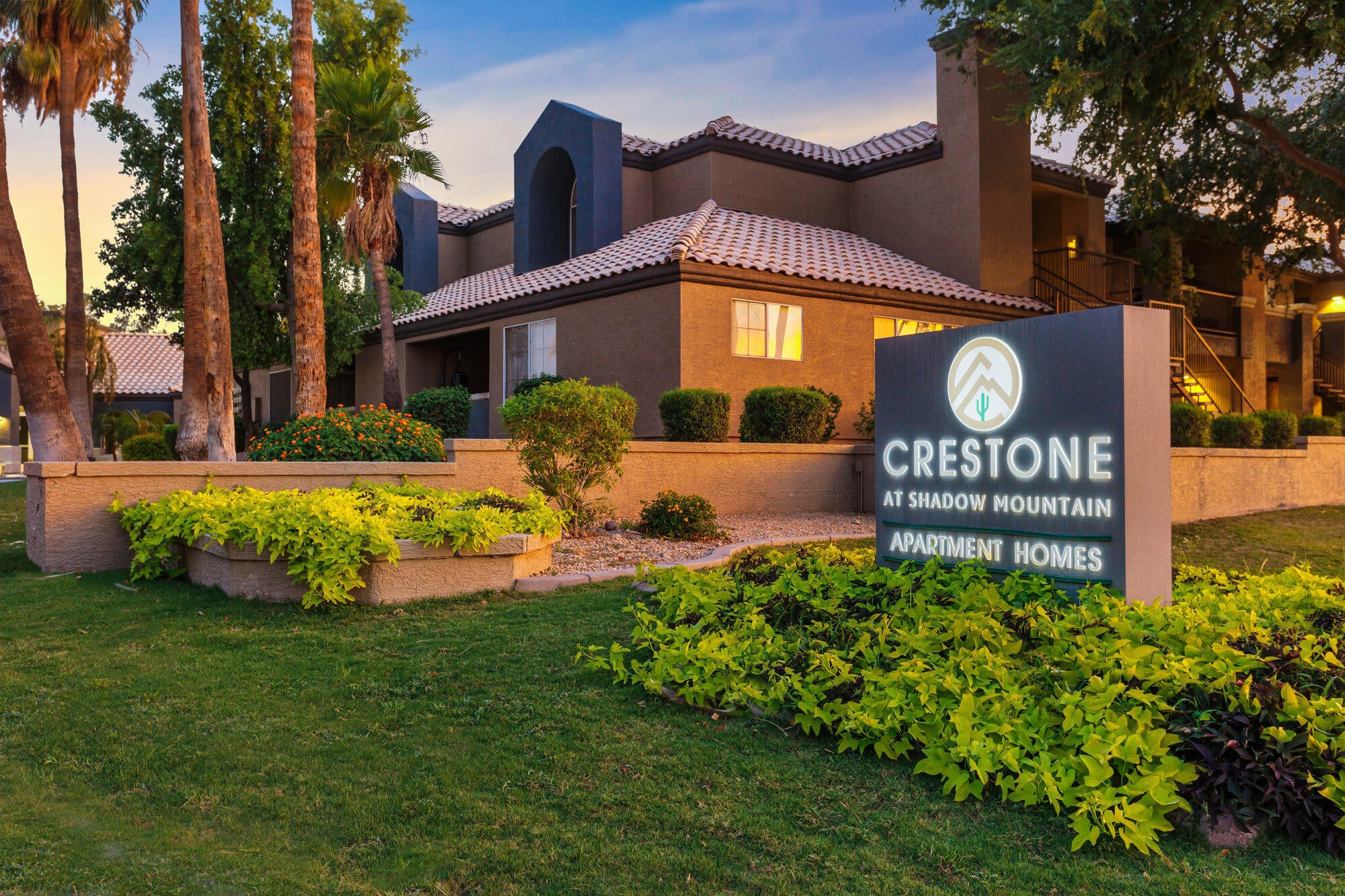 crestone apartments phoenix