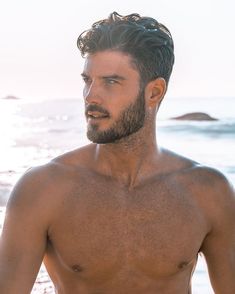 hombres sexis con barba