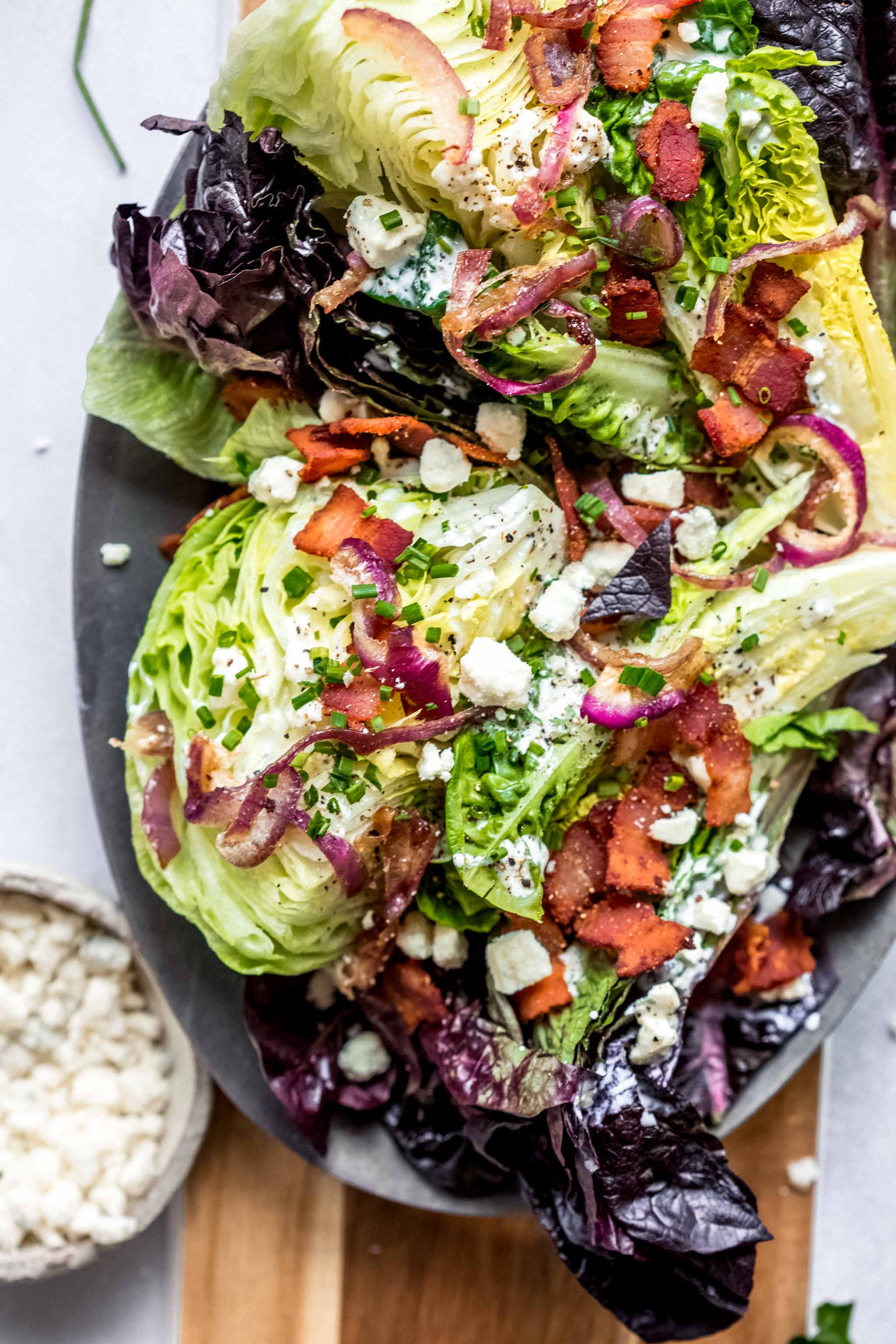 calories in lettuce salad with dressing