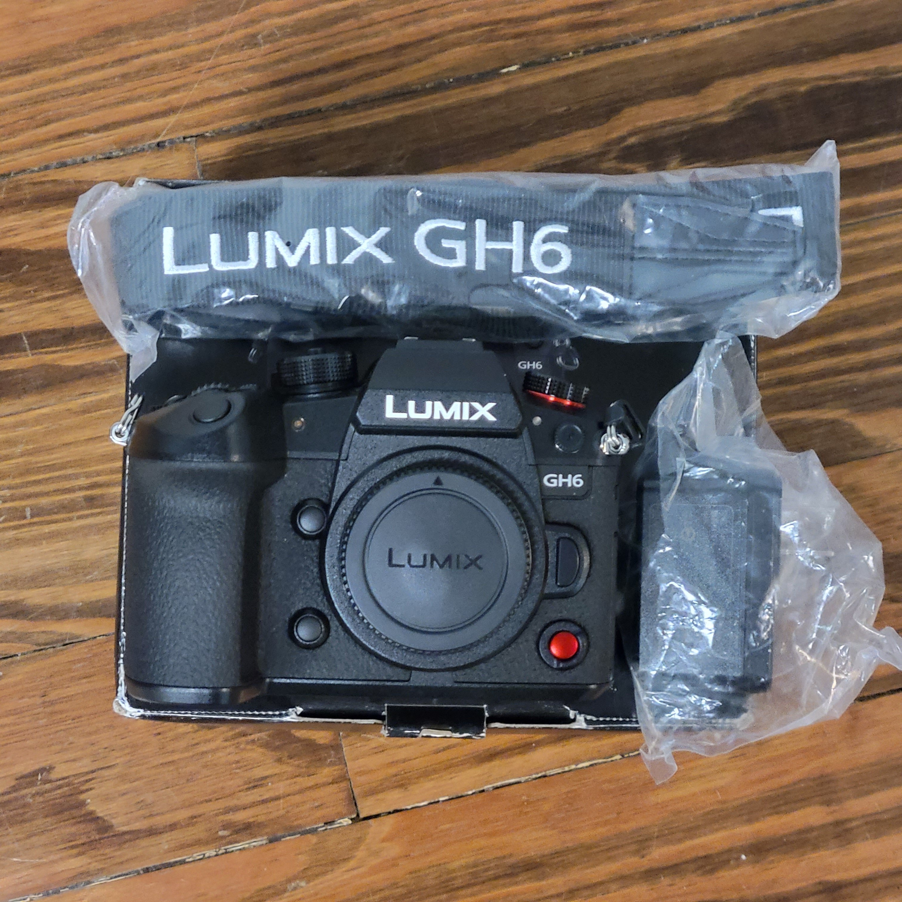 panasonic lumix gh6 open box