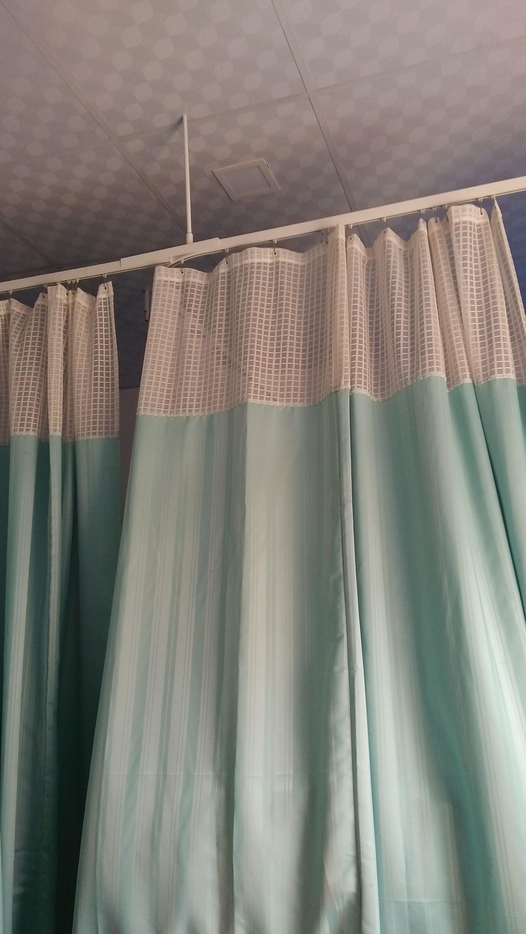 hospital bed curtains