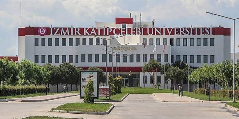 izmir katip çelebi devlet üniversitesi mi